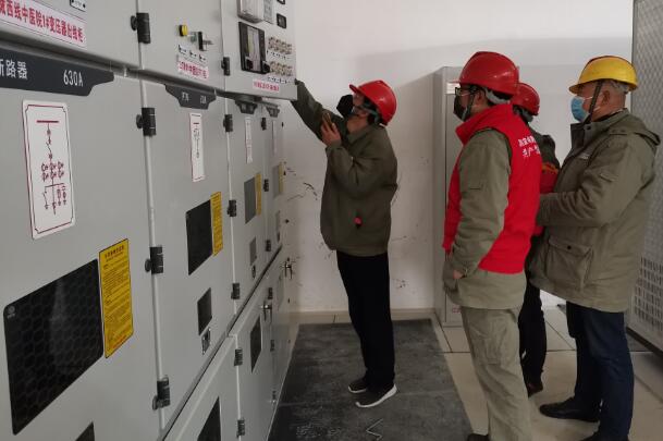 國網英山縣供電：隔離醫(yī)院電工發(fā)燒了!放心，我們頂上!