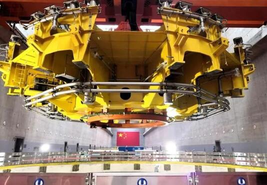 左右開“工”，三峽電站兩臺下機架同日回裝