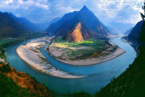 雅魯藏布江建2座電站，印度就喊“大壩威脅論”，中國本要建17座