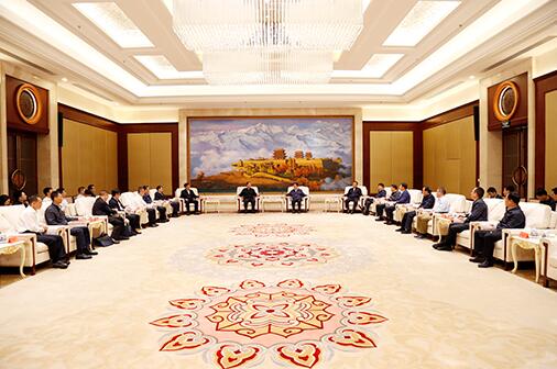 國家電網(wǎng)董事長、黨組書記毛偉明拜會甘肅省委書記林鐸、省長唐仁健
