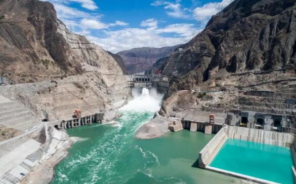 確?！叭谩?努力實(shí)現(xiàn)烏東德水電站接管機(jī)組“首穩(wěn)百日”目標(biāo)