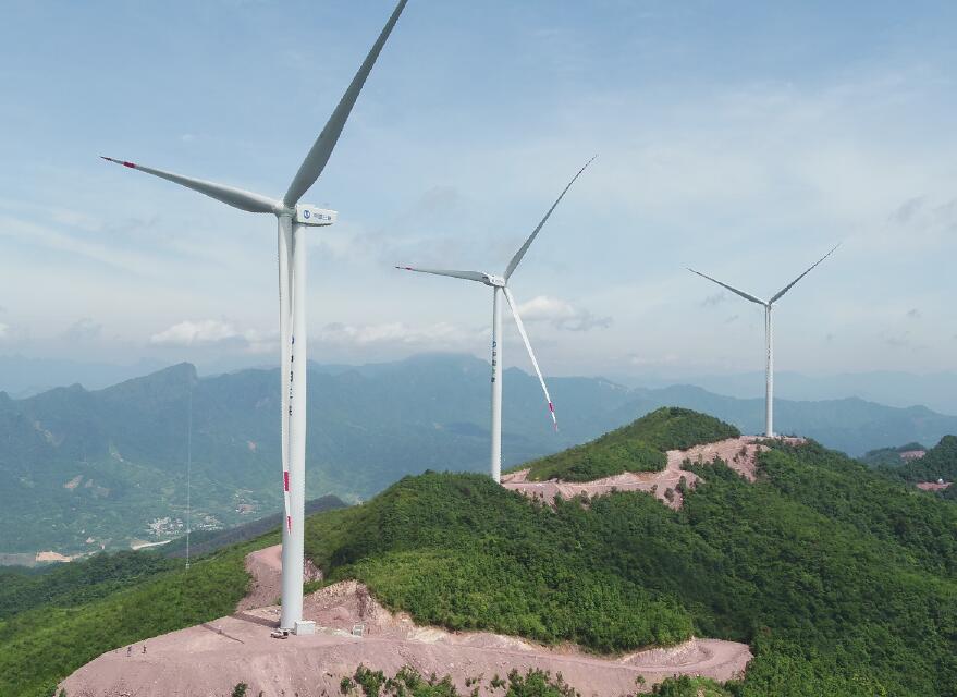 廣西貴港供電：推動電力“大風車”，吹起平南環(huán)保風