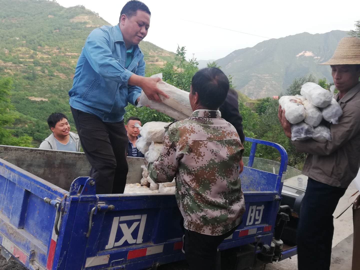 駐村七年，他以實(shí)際行動(dòng)踐行偉大脫貧攻堅(jiān)精神——記國(guó)網(wǎng)甘肅省電力公司駐村前線指揮部負(fù)責(zé)人趙宣安