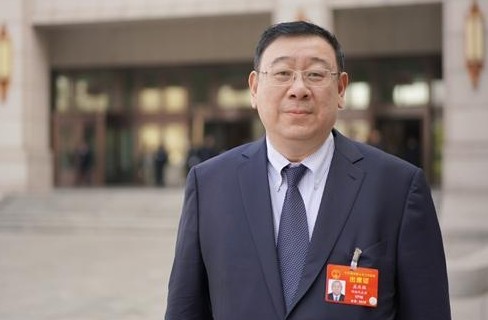 國網(wǎng)湖南省電力有限公司董事長、黨委書記 孟慶強(qiáng):推動電池儲能產(chǎn)業(yè)發(fā)展 助力實(shí)現(xiàn)碳達(dá)峰、碳中和目標(biāo)