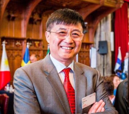 林伯強(qiáng)：實(shí)現(xiàn)碳中和，能源結(jié)構(gòu)調(diào)整能否成功，取決于這兩個(gè)因素