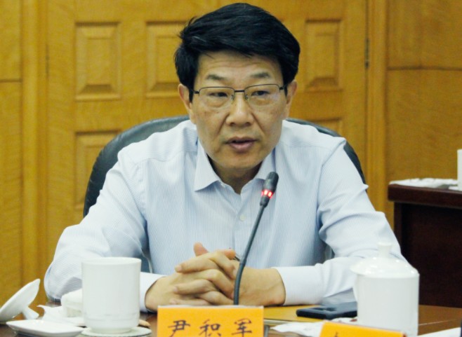 國網(wǎng)浙江省電力有限公司董事長、黨委書記  尹積軍：以“一體四翼”發(fā)展布局落地實(shí)踐 推動(dòng)浙江高質(zhì)量實(shí)現(xiàn)碳達(dá)峰