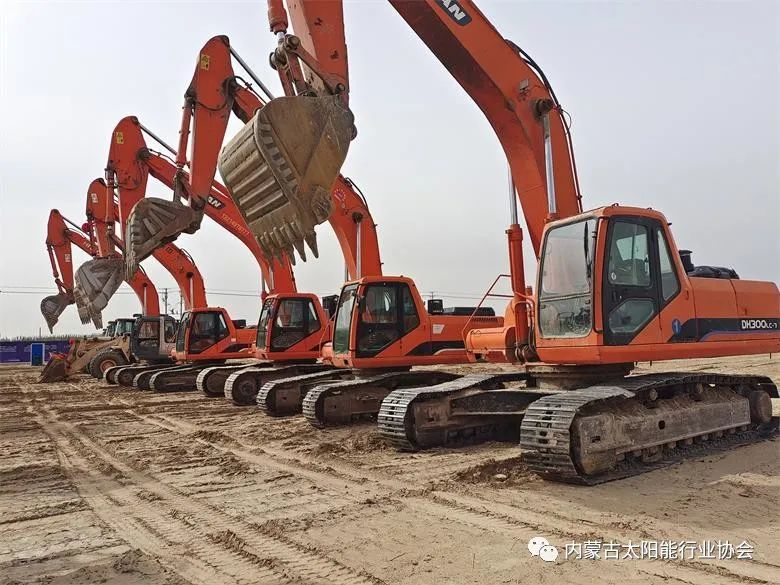 總投資25億！華能巴彥淖爾市光熱裝備產(chǎn)業(yè)園在臨河區(qū)開工奠基