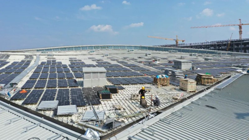 并網(wǎng)發(fā)電倒計時！杭州西站光伏項目組件已鋪設(shè)完畢