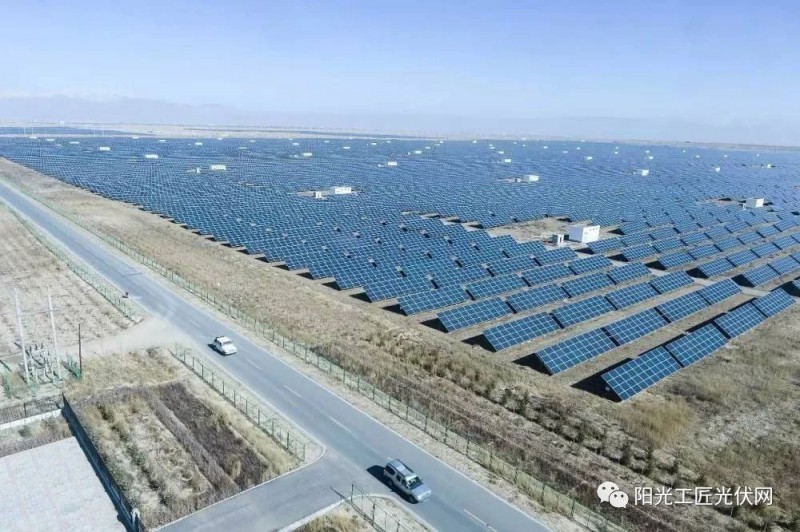 面積接近一個(gè)新加坡！青海塔拉灘光伏電站照亮“陽(yáng)光之路”