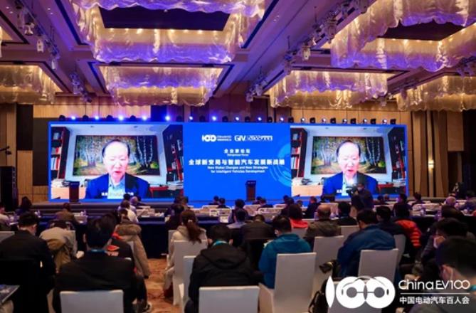 陳清泰：電動化只是序幕，智能汽車需做好頂層布局