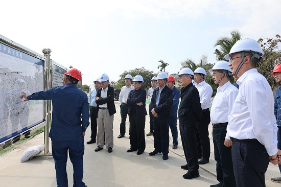 華能集團(tuán)外部董事到海南分公司及昌江、石島灣核電基地調(diào)研