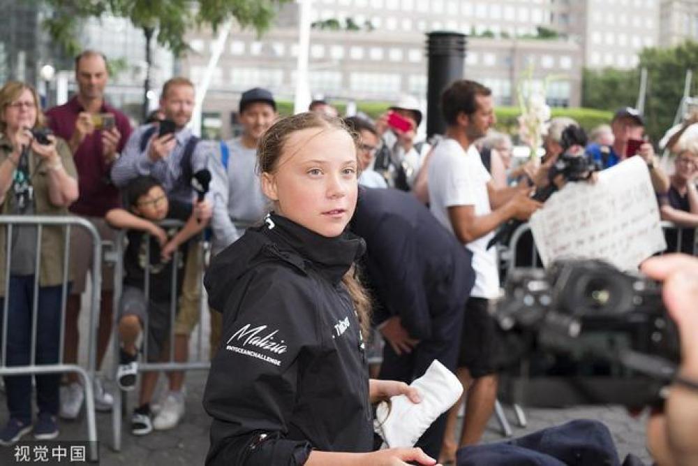 瑞典“環(huán)保少女”堵門挪威能源部，抗議在牧民土地建風力渦輪機