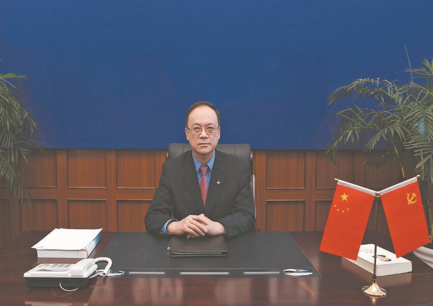 深化合作促“雙碳” 共建共享助振興——訪全國人大代表，鞍鋼集團有限公司董事長、黨委書記譚成旭