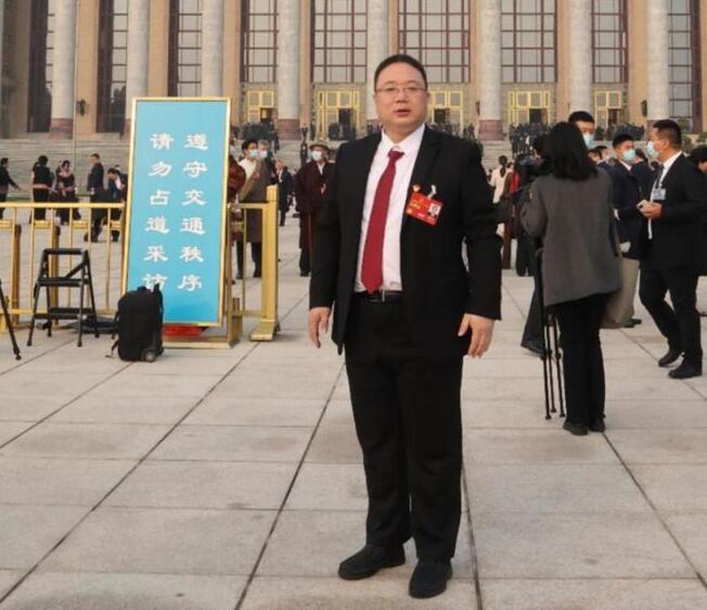 全國(guó)人大代表談供電服務(wù):供電有保障 服務(wù)有溫度