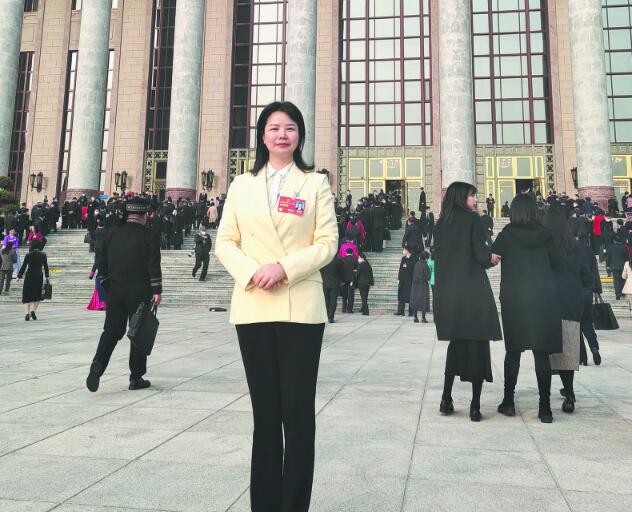 構(gòu)建產(chǎn)業(yè)創(chuàng)新生態(tài)環(huán)境 促進(jìn)新能源汽車產(chǎn)業(yè)發(fā)展——訪全國人大代表、中創(chuàng)新航科技集團(tuán)股份有限公司董事長劉靜瑜