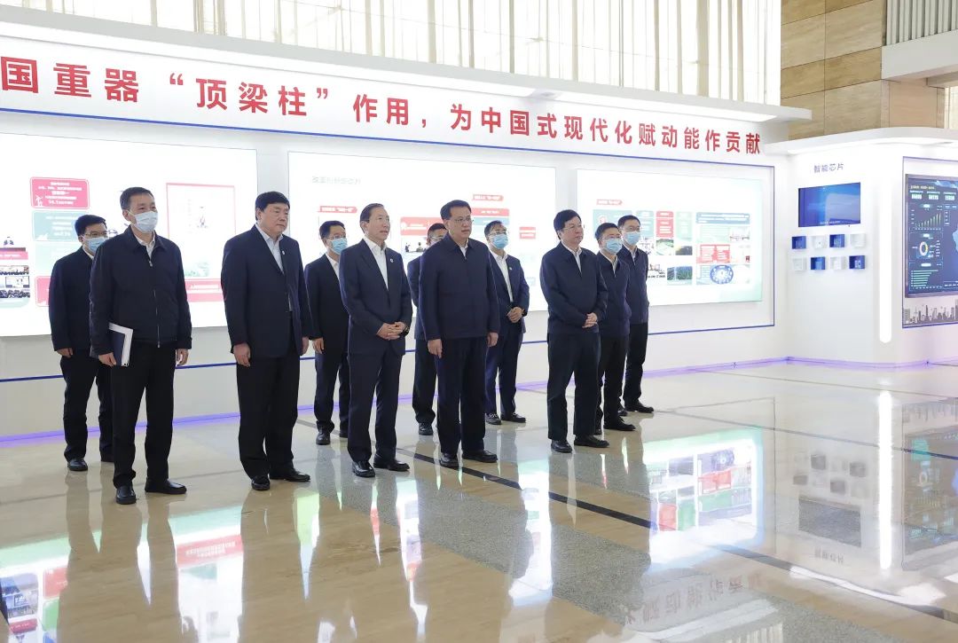 重慶市委書記袁家軍、市長胡衡華與國家電網(wǎng)董事長辛保安、總經(jīng)理張智剛會談