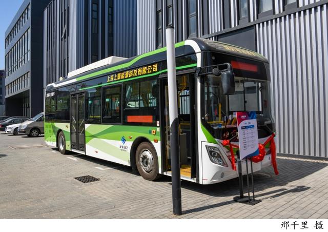 到2025年力爭發(fā)展燃料電池汽車超過10000輛,《上海交通領(lǐng)域氫能推廣應(yīng)用方案》發(fā)布