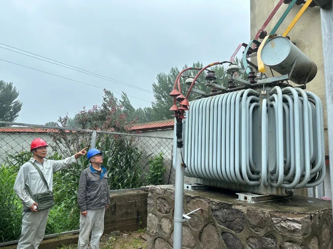 國網(wǎng)玉田縣供電公司：迎戰(zhàn)“杜蘇芮”，筑牢供電保障“堤壩”