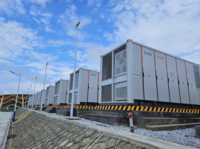 貴州首個大型獨立共享儲能電站并網(wǎng)發(fā)電，具有什么重要意義?為當?shù)貛砟男└淖?