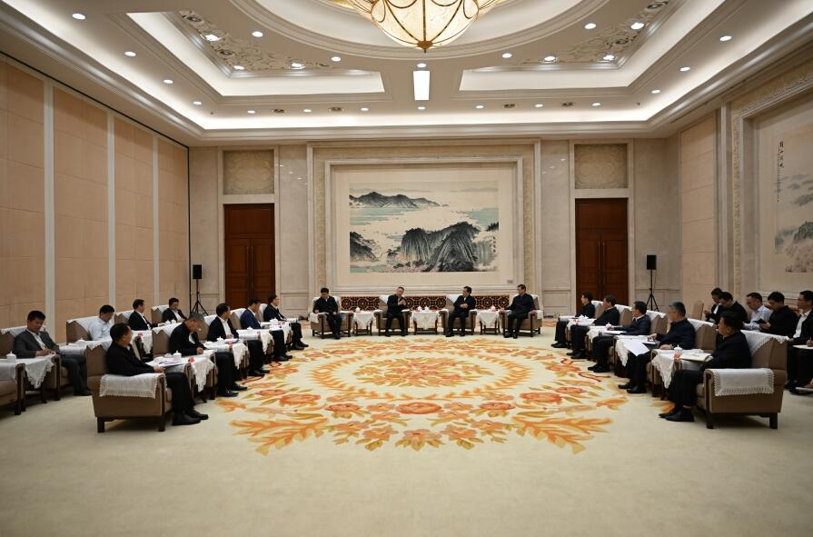 三峽集團董事長、黨組書雷鳴山拜會江蘇省委書記信長星、 省長許昆林