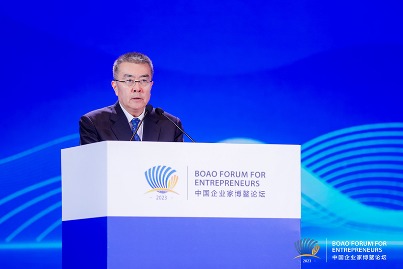 鐘韌：大力營造生機(jī)勃勃?jiǎng)?chuàng)新生態(tài)，以科技創(chuàng)新推動(dòng)生產(chǎn)力水平提高