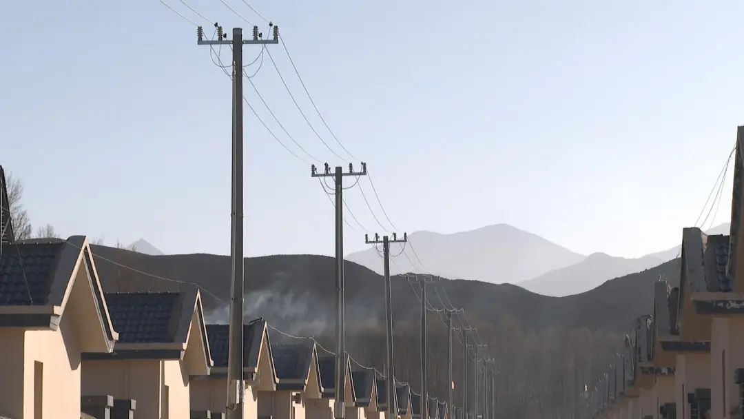 國網(wǎng)永昌供電:加大電網(wǎng)改造力度 助力永昌鄉(xiāng)村振興