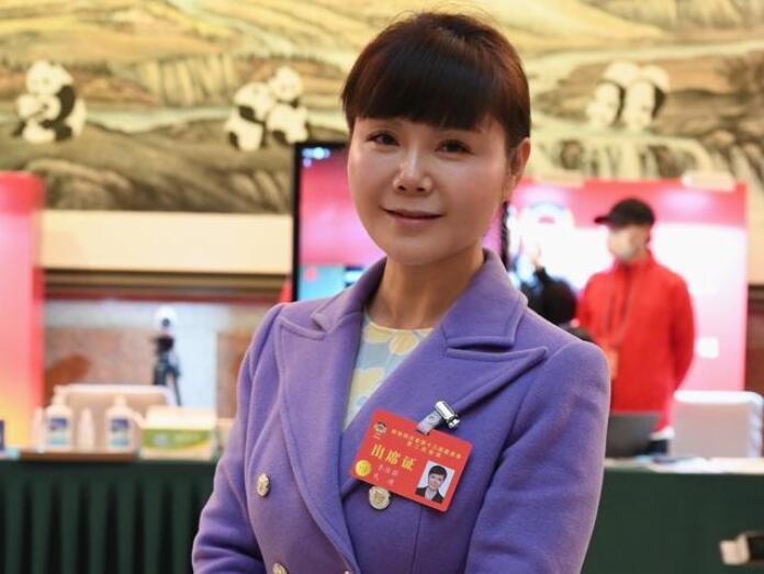 四川省政協(xié)委員李佳蔚：四川要優(yōu)化碳產(chǎn)品、參與碳交易，不斷完善碳設(shè)施