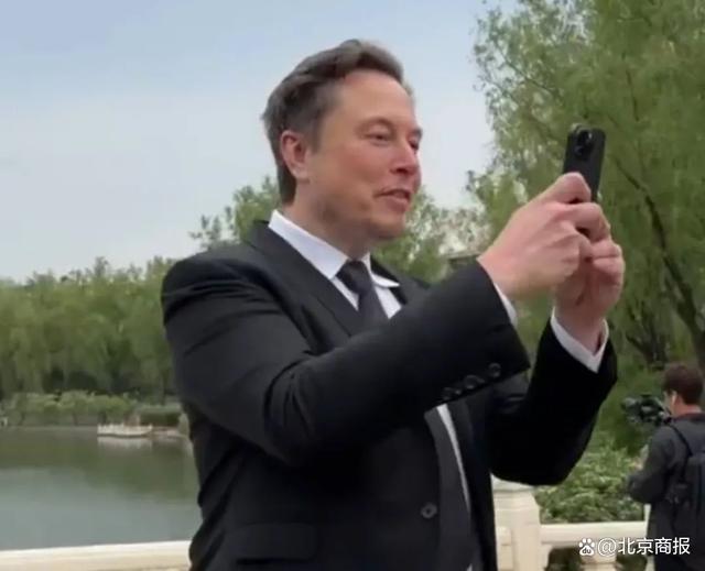 馬斯克閃電中國行，市值大漲5944億元!