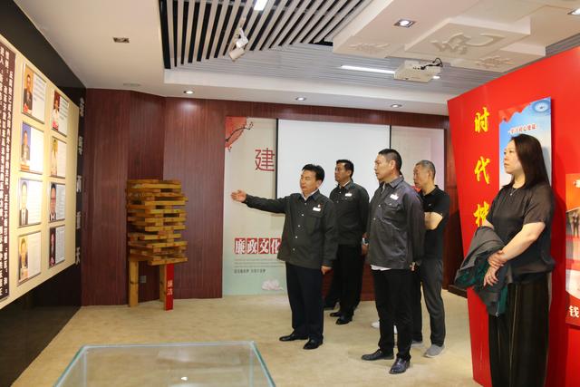 國網(wǎng)通許縣供電公司筑牢警示教育防線 強化黨紀學(xué)習教育