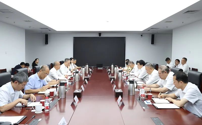 國家電網(wǎng)公司董事長、黨組書記張智剛拜訪懷柔實驗室并交流座談