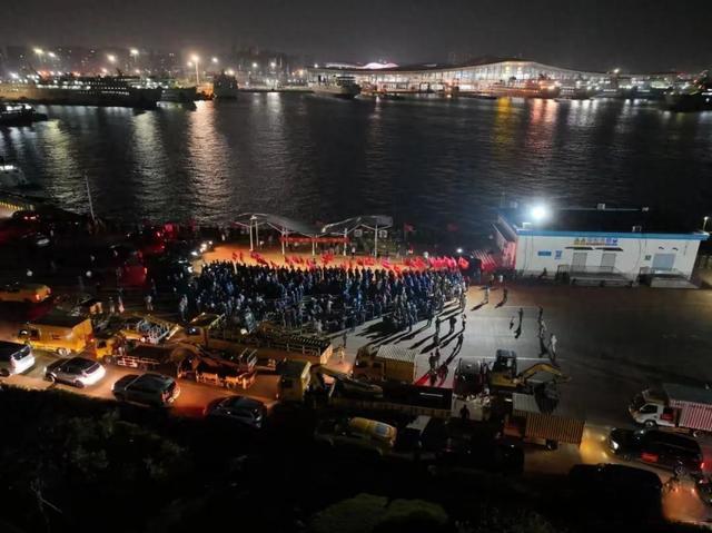 南方電網(wǎng)再派5500人隊伍，支援海南搶修復(fù)電