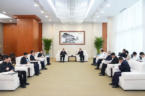 華能集團(tuán)總經(jīng)理、黨組副書記張文峰會(huì)見甘肅省副省長(zhǎng)王鈞