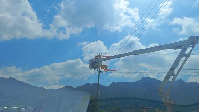 畢節(jié)市郊供電局成功投運10千伏撒昌線，提升供電可靠性