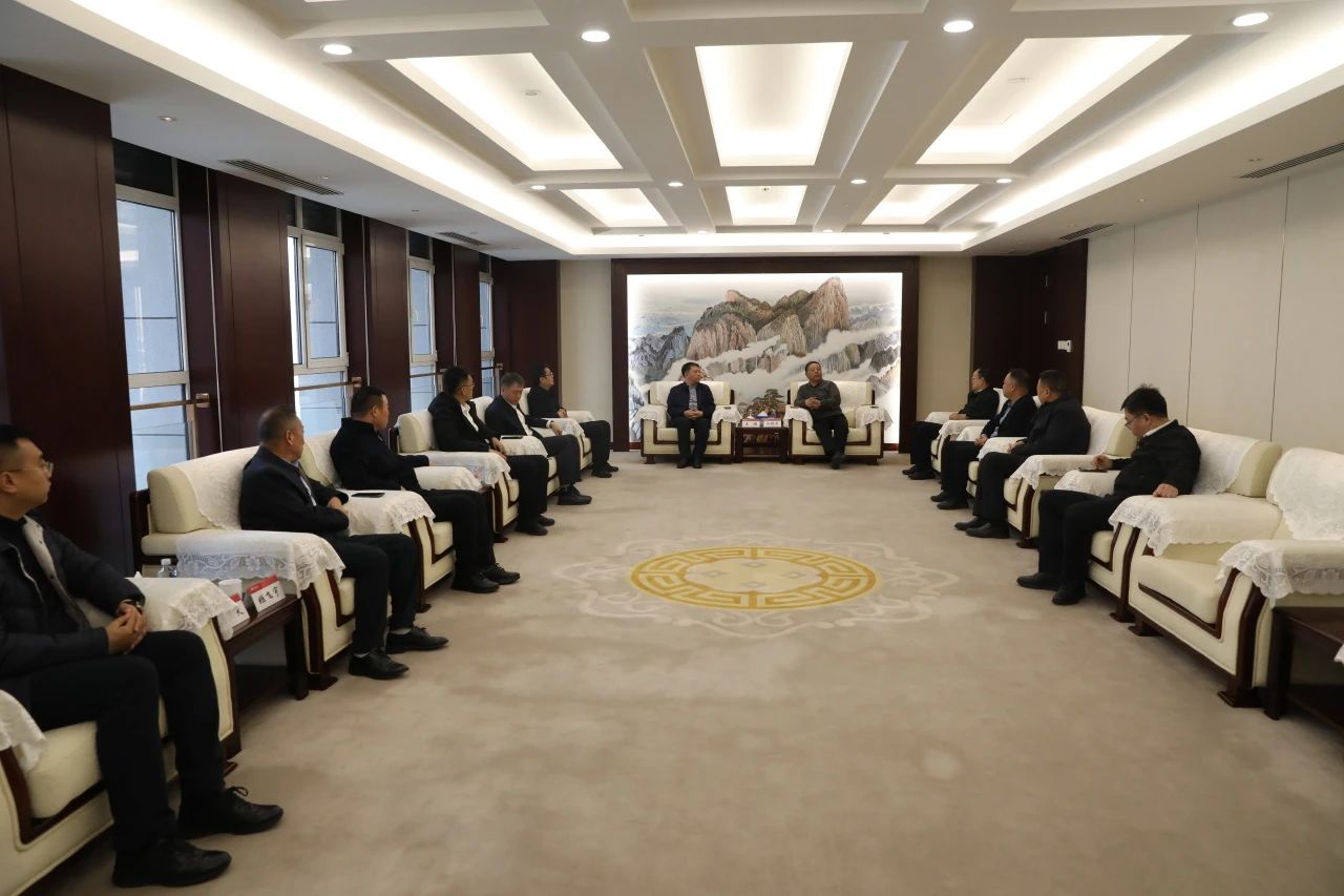 華電煤業(yè)總經(jīng)理王瑞到鐵路西安局、華電陜西公司拜訪交流