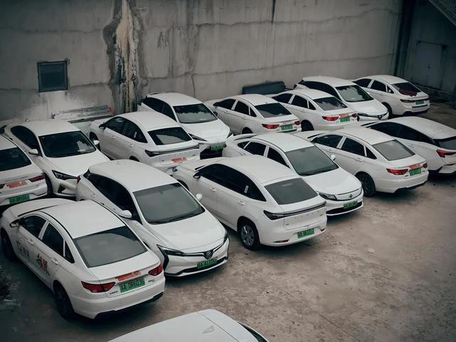 新能源網(wǎng)約車頻遭“拒?！?，“一險難求”難在哪?