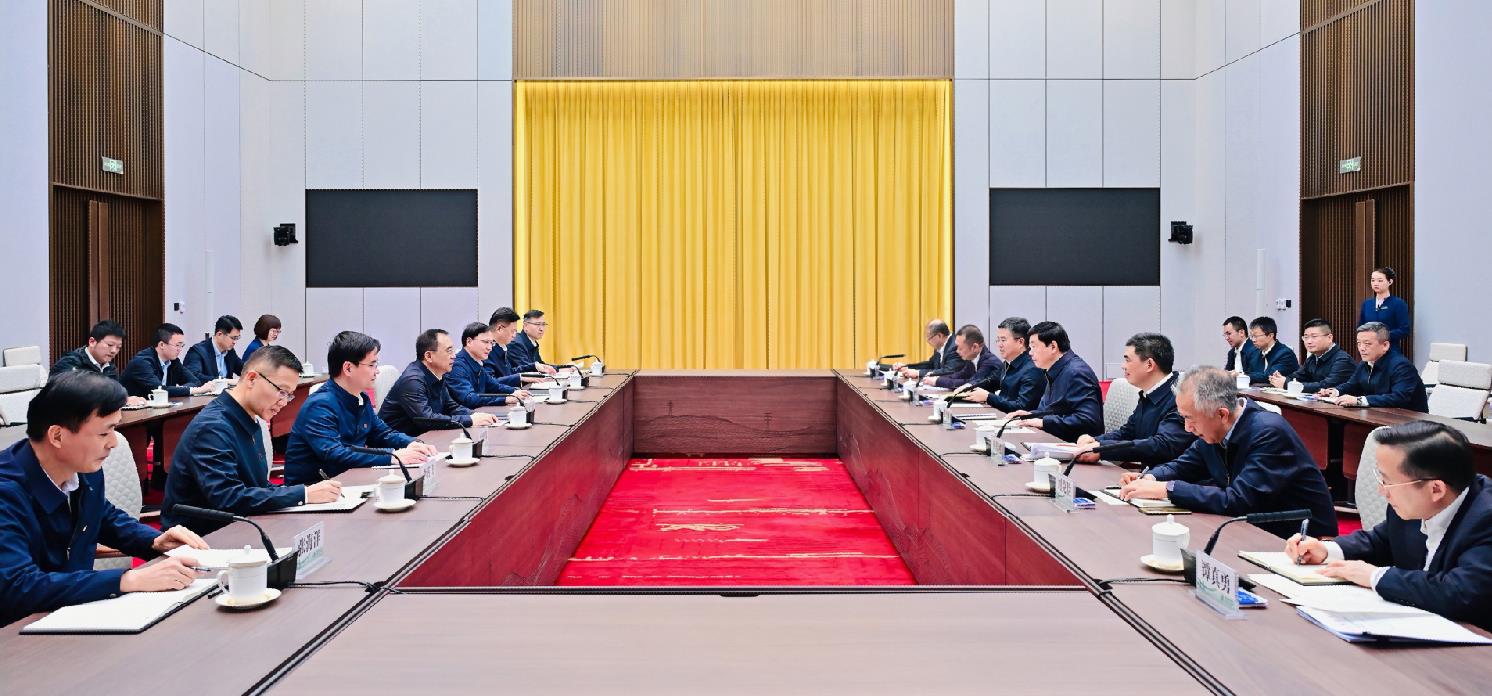 中國大唐集團董事長鄒磊、總經理張傳江與國家電網董事長張智剛、總經理龐驍剛會談