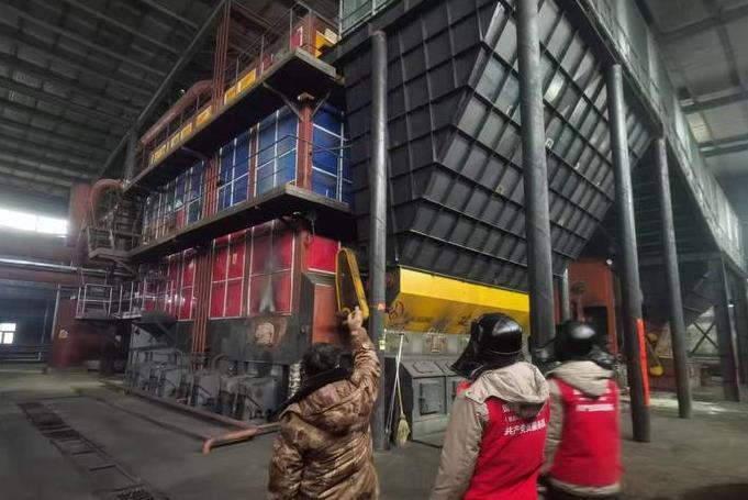 國(guó)網(wǎng)康保縣供電公司積極應(yīng)對(duì)寒潮 全力服務(wù)供暖企業(yè)