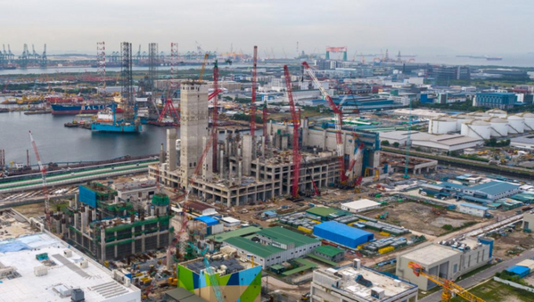 【新春走基層】見(jiàn)證，春節(jié)里的別樣“堅(jiān)守”