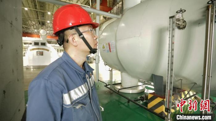 李文輝代表：建好用好綠色氫基能源平臺(tái)促低碳轉(zhuǎn)型