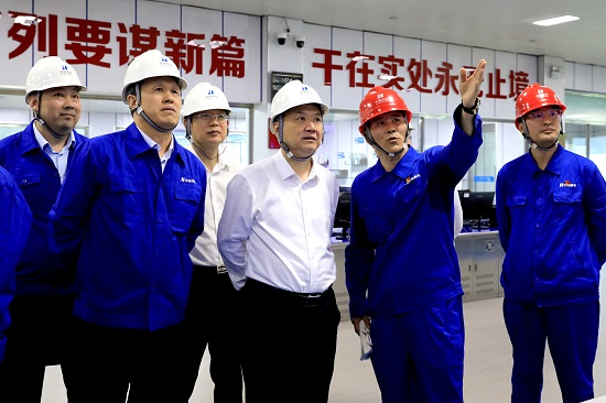 中國華能集團(tuán)董事長溫樞剛到鶴崗電廠、伊春熱電督導(dǎo)調(diào)研生態(tài)環(huán)保及安全生產(chǎn)工作