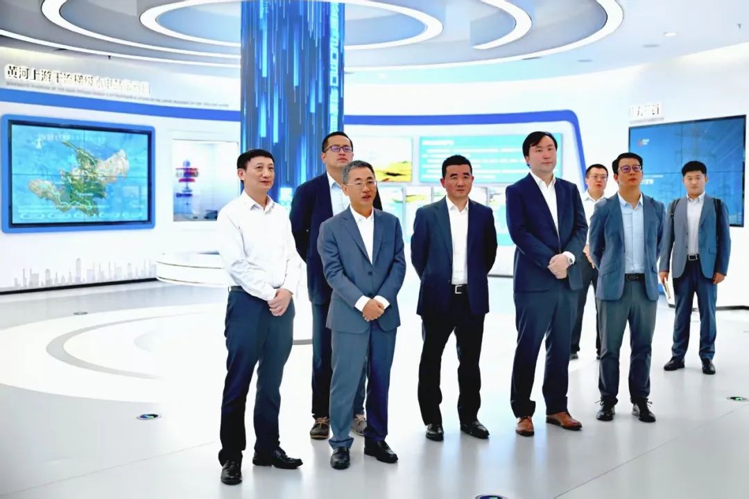 黃河公司黨委書記、董事長(zhǎng)姚小彥會(huì)見華為董事、華為數(shù)字能源總裁侯金龍